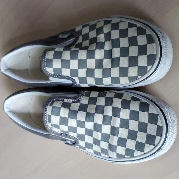 Vans Other - VANS gray & white